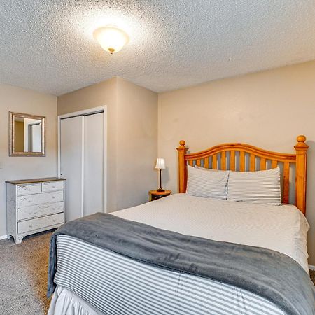 Appartamento Manitou Springs Escape With Aandc And Private Deck! Esterno foto