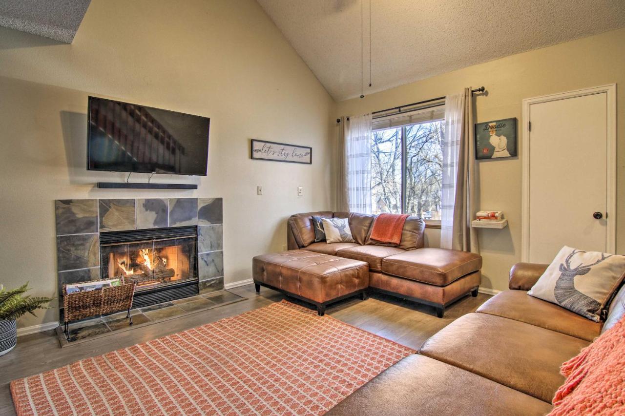 Appartamento Manitou Springs Escape With Aandc And Private Deck! Esterno foto